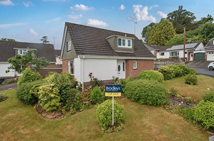 4 Bedroom Detached House For Sale In Smallacombe Road, Tiverton, Devon, EX16