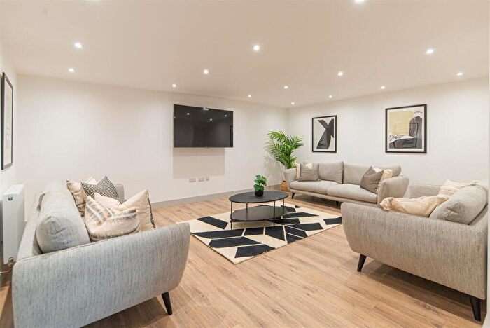 9 Bedroom Terraced House To Rent In Pandon View, New Bridge Street, Newcastle Upon Tyne, NE1