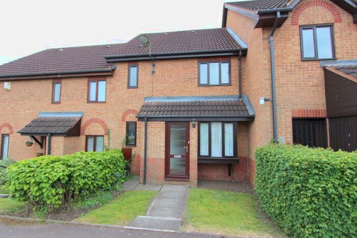 1 Bedroom House To Rent In Apple Tree Close, Linslade, LU7