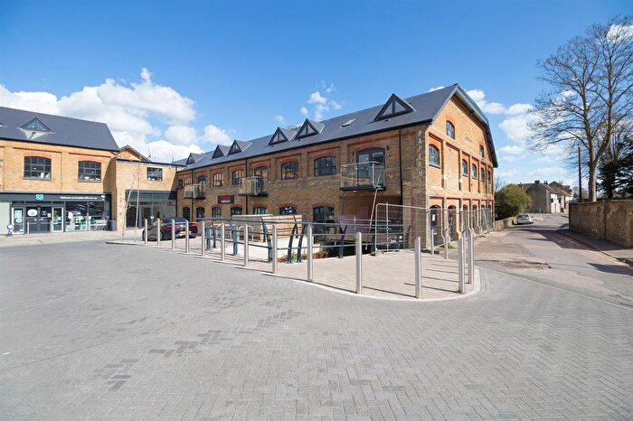 2 Bedroom Flat To Rent In Crabble Hill, The Paper Mill Crabble Hill, CT17