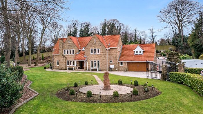 5 Bedroom Detached House For Sale In Stonedene Park, Wetherby, West Yorkshire, LS22