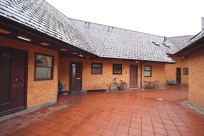 1 Bedroom Apartment To Rent In Burleigh Street, Cambridge, CB1