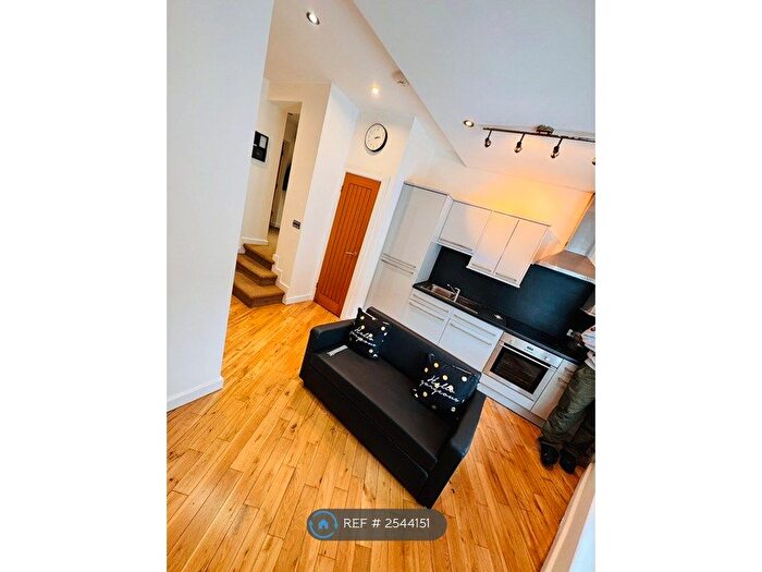 1 Bedroom Flat To Rent In Westgate Lofts, Dewsbury, WF13