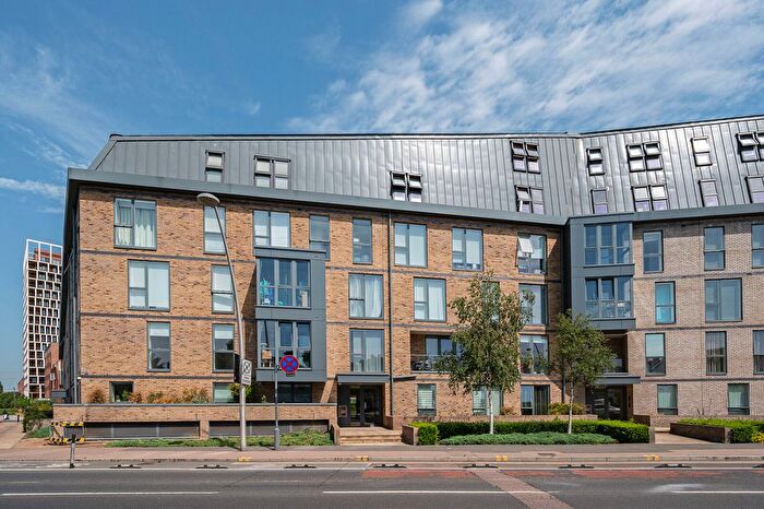 2 Bedroom Flat For Sale In Ruckholt Road, Leyton, London, E10