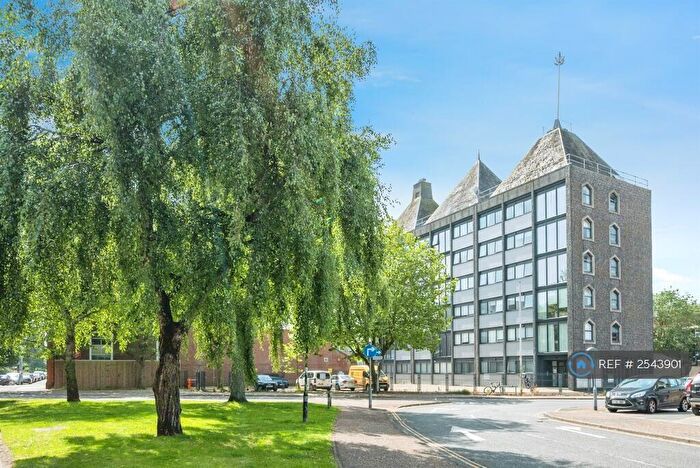 1 Bedroom Flat To Rent In Yarmouth Way, Great Yarmouth, NR30