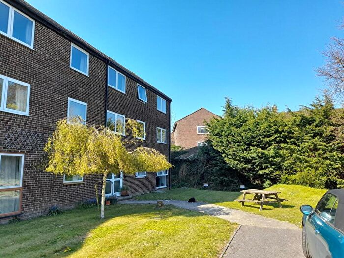 1 Bedroom Flat For Sale In Dial Close, Barnham, PO22