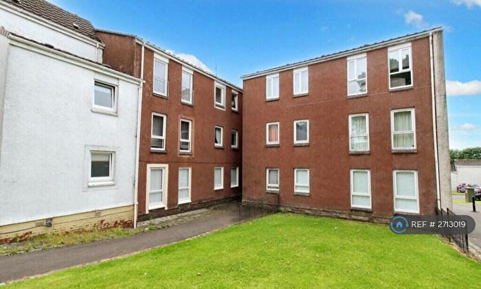 3 Bedroom Flat To Rent In Pennan, Erskine, PA8