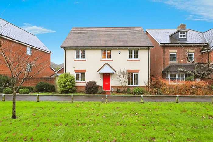 4 Bedroom Detached House For Sale In Goldring Avenue, Hellingly, Hailsham, BN27