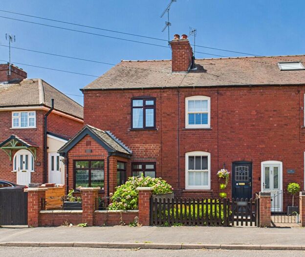 2 Bedroom Cottage For Sale In Main Street, Repton, DE65