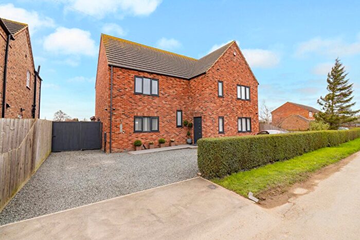 5 Bedroom Detached House For Sale In Begdale Road, Elm, Wisbech, Cambridgeshire, PE14