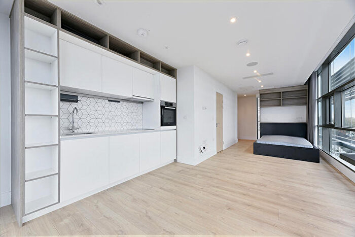 Studio To Rent In Aviator House, Station Road, Addlestone, Surrey, KT15