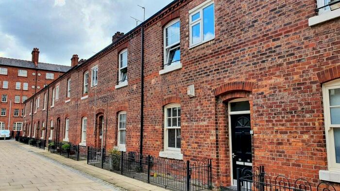 2 Bedroom Apartment To Rent In Anita Street, Manchester, M4