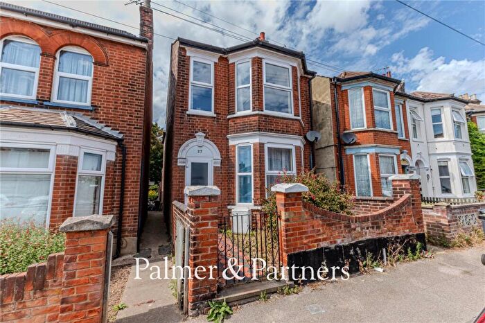 3 Bedroom Detached House For Sale In Ruskin Road, Ipswich, Suffolk, IP4