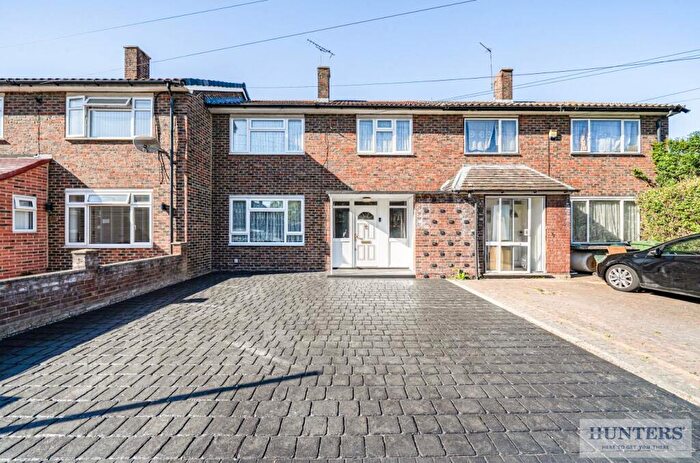 3 Bedroom Terraced House For Sale In Edington Road, Abbey Wood, SE2