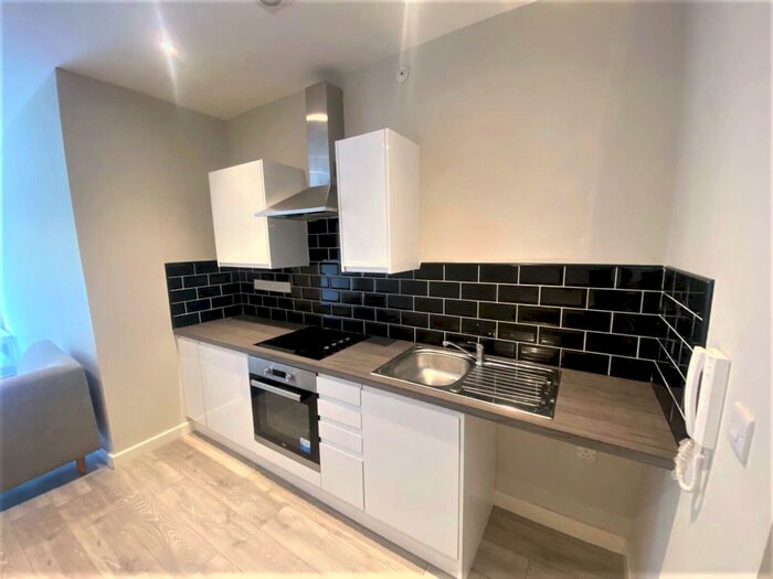 1 Bedroom Apartment To Rent In One-bedroom Apartment - City Exchange, Bradford, BD1