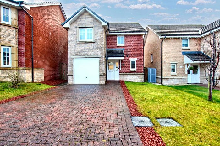 3 Bedroom Detached House For Sale In Springfield Crescent, Armadale, EH48