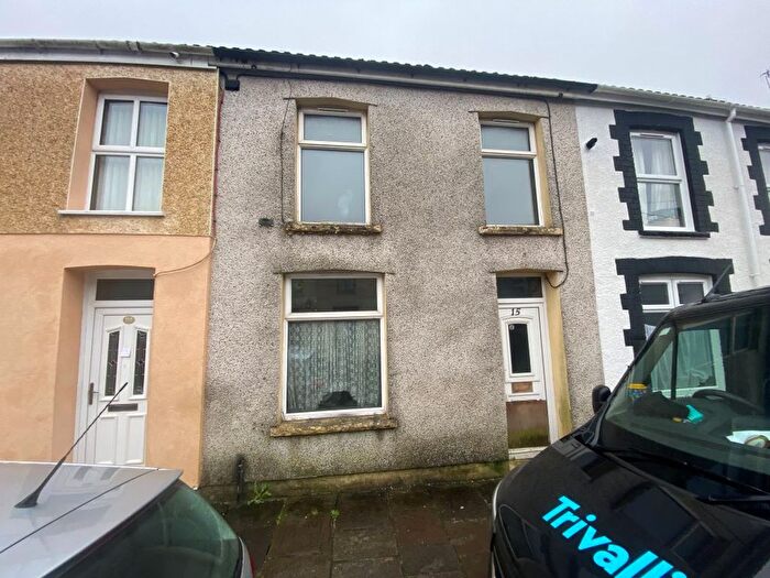 3 Bedroom Terraced House For Sale In Cross Street, Abercynon, Mountain Ash, Mid Glamorgan, CF45