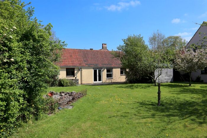 3 Bedroom Detached Bungalow To Rent In Duck Lane, Kenn, Clevedon, BS21