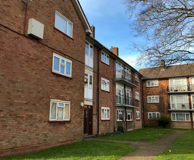 1 Bedroom Apartment To Rent In Farley Hill, LU1