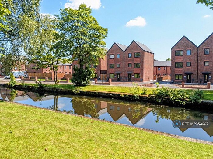 4 Bedroom Semi-Detached House To Rent In Danesdale Drive, Manchester, M4