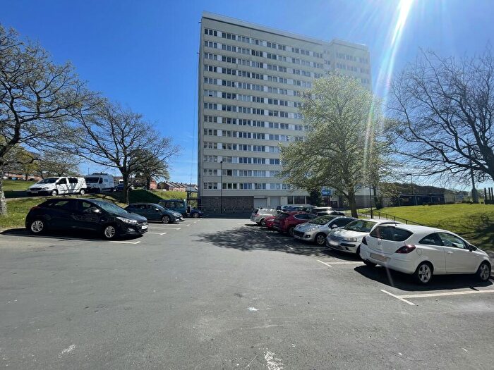 2 Bedroom Apartment To Rent In International Way, Southampton, SO19