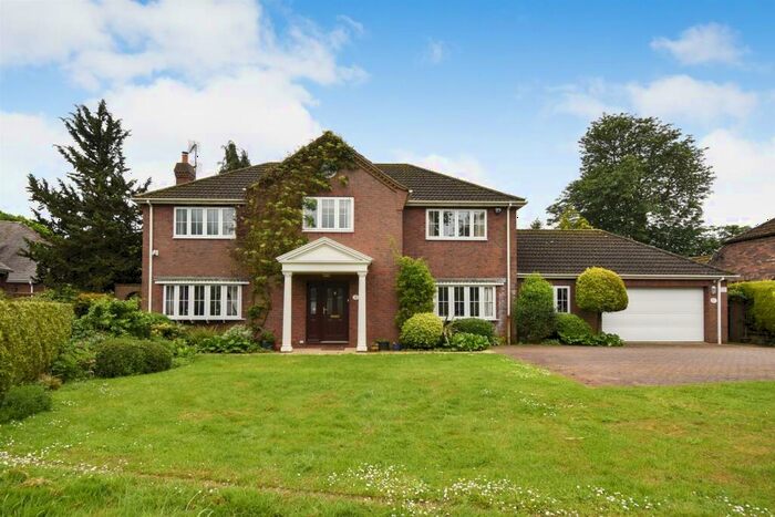 5 Bedroom House For Sale In Vicarage Park, Appleby, Scunthorpe, DN15