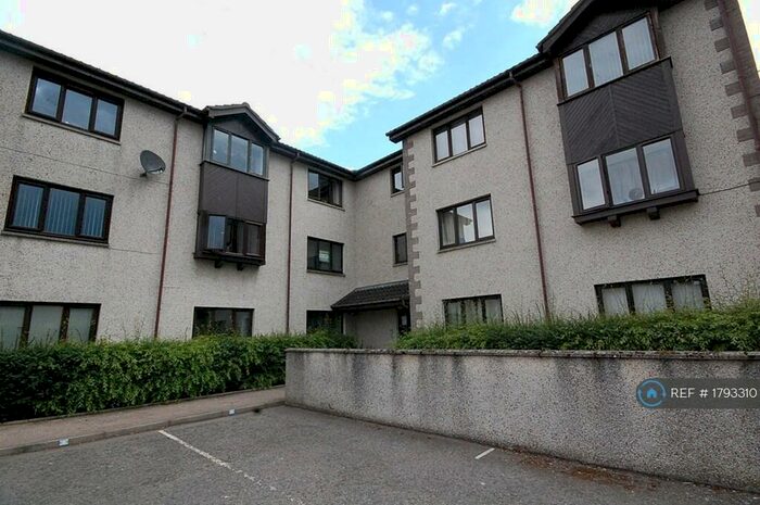 2 Bedroom Flat To Rent In Westhill, Aberdeenshire, AB32