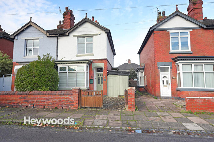 3 Bedroom Semi Detached House For Sale In Stanley Road, Stoke-on-Trent, Staffordshire, ST4