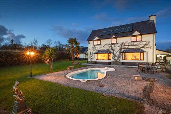 5 Bedroom Detached House For Sale In Llawhaden, SA67