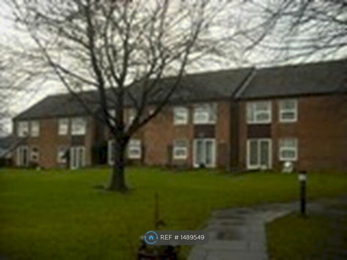 1 Bedroom Flat To Rent In Christchurch Court, Dorchester, DT1