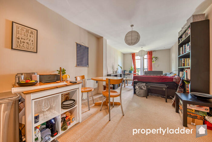 1 Bedroom Flat For Sale In The Pavilion, St Stephens Road, NR1