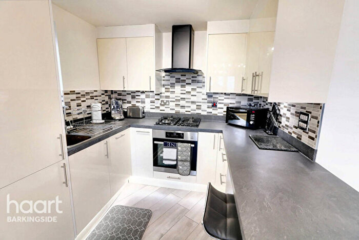 2 Bedroom Apartment For Sale In - Parham Drive, Gants Hill, IG2