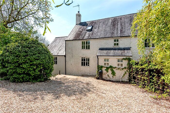 3 Bedroom Semi-Detached House For Sale In Culmhead, Taunton, Somerset, TA3