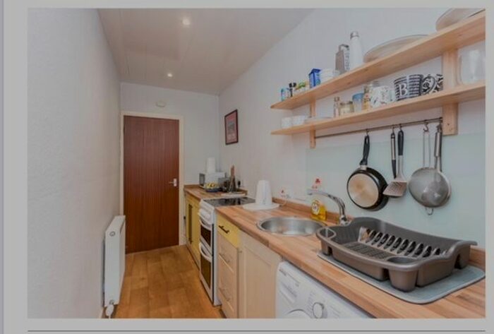 1 Bedroom Flat To Rent In Smith Street, Hilltown, Dundee, DD3