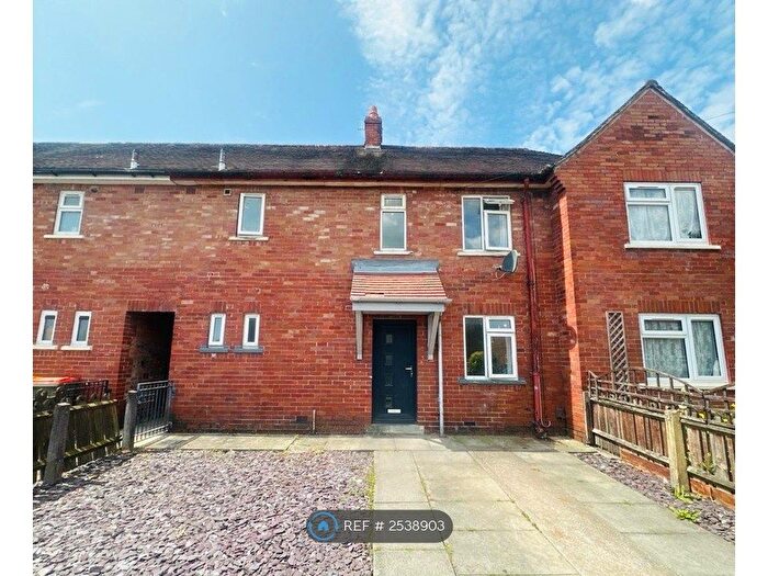 3 Bedroom Semi-Detached House To Rent In Hazelhurst Road, Ribbleton, Preston, PR2
