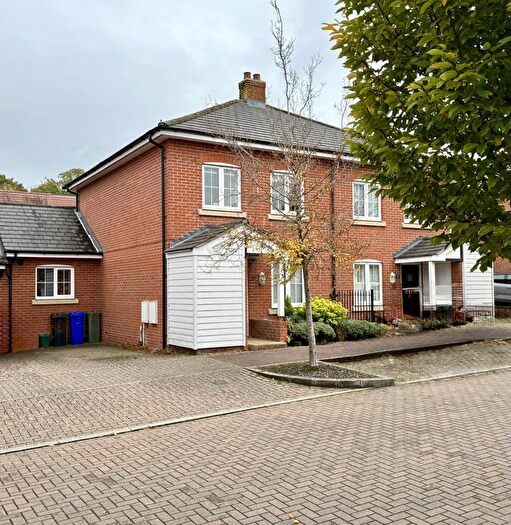 3 Bedroom Semi-detached House For Sale In Damson Drive, Hartley Wintney, Hook, RG27