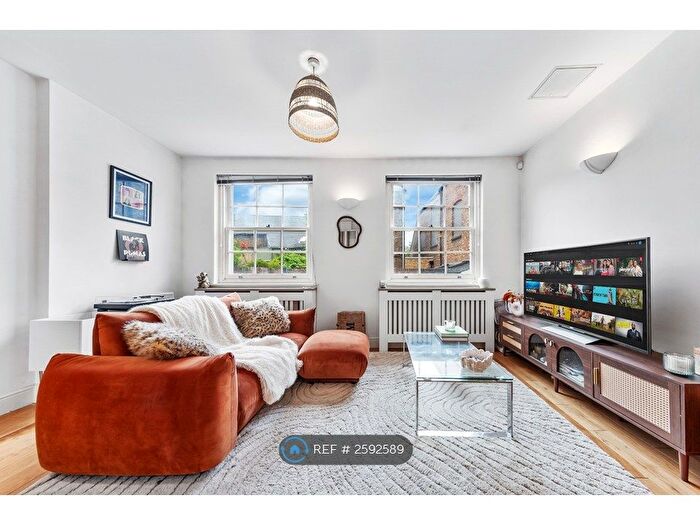 2 Bedroom Flat To Rent In Old Devonshire Road, London, SW12