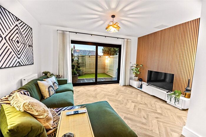 3 Bedroom Terraced House For Sale In Pownall Street, Macclesfield, SK10