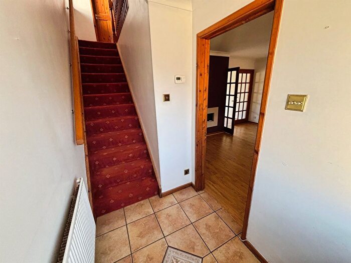 3 Bedroom Detached House For Sale In Lewis Avenue, Bridgend, CF31