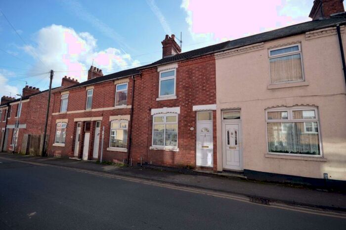3 Bedroom Terraced House To Rent In Wood Street, Kettering, NN16