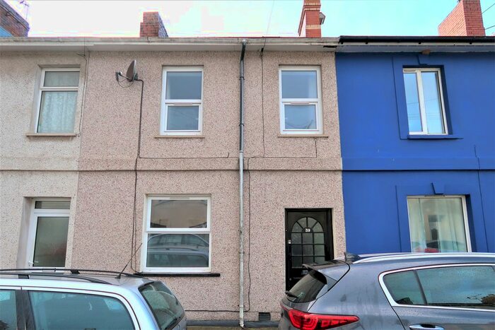 2 Bedroom Terraced House To Rent In Glebe Street, Penarth, CF64