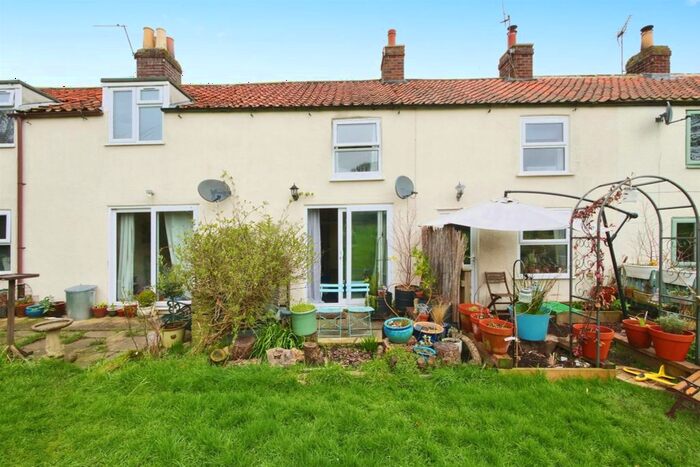 1 Bedroom Cottage For Sale In East End, Sheriff Hutton, York, YO60