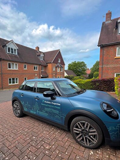 Garage / Parking To Rent In Parking, The Chilterns, Gloucester Green, Oxford, OX1