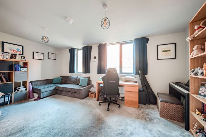 4 Bedroom Town House For Sale In Tenby Street South, Birmingham, B1
