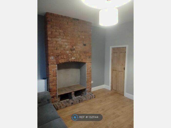 2 Bedroom End Of Terrace House To Rent In Hepherd Street, Warrington WA5