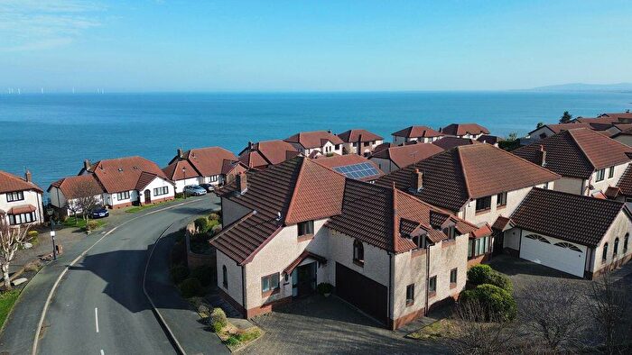 3 Bedroom Detached House For Sale In Bryn Colwyn, Old Colwyn, LL29