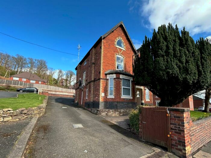 1 Bedroom Flat To Rent In Flat The Old Vicarage, Halesowen Road, Cradley Heath, B64