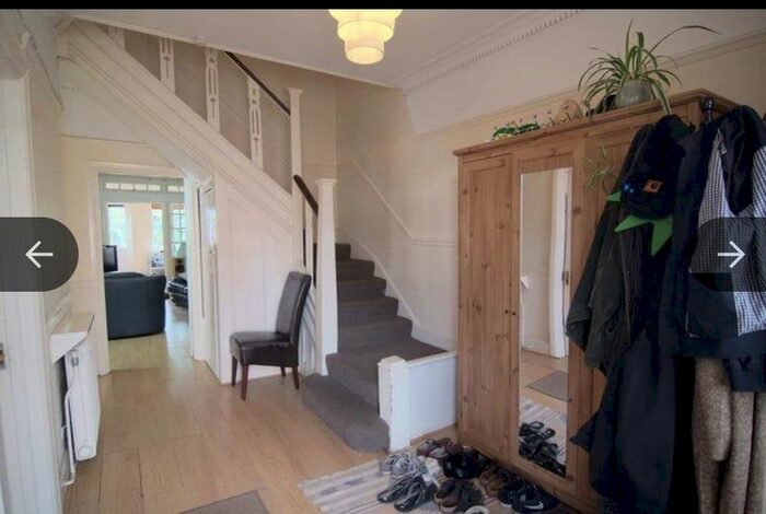 5 Bedroom Detached House To Rent In Rosedene Avenue, London, SW16