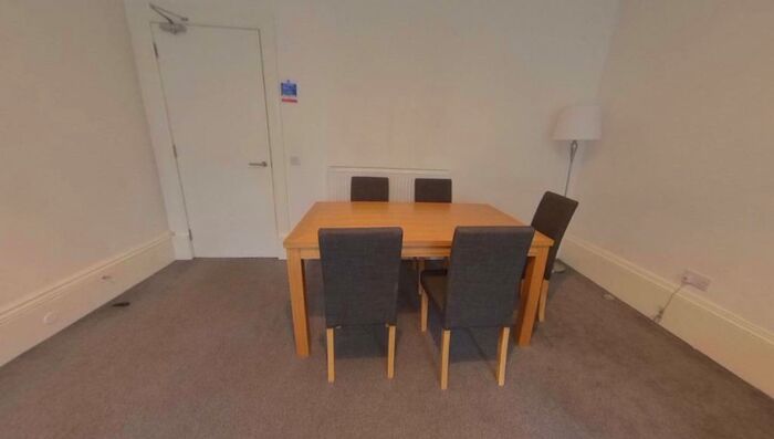 5 Bedroom Flat To Rent In Garland Place, City Centre, Dundee, DD3