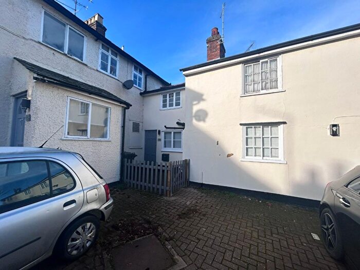 1 Bedroom Mews To Rent In High Street, Buntingford, SG9